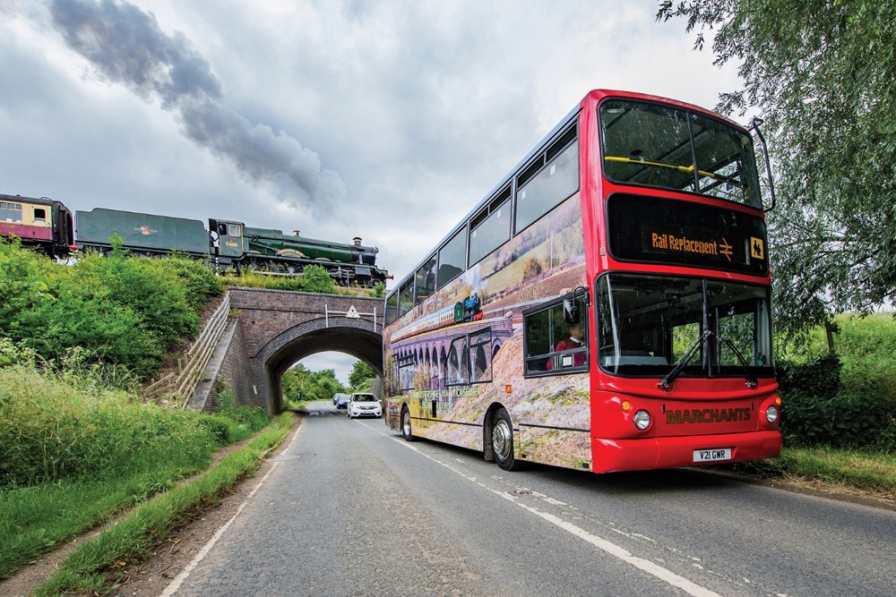JB_GWSRBus29062021-1723.jpg